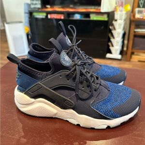 Air Huarache by Nike - navy and royal blue
